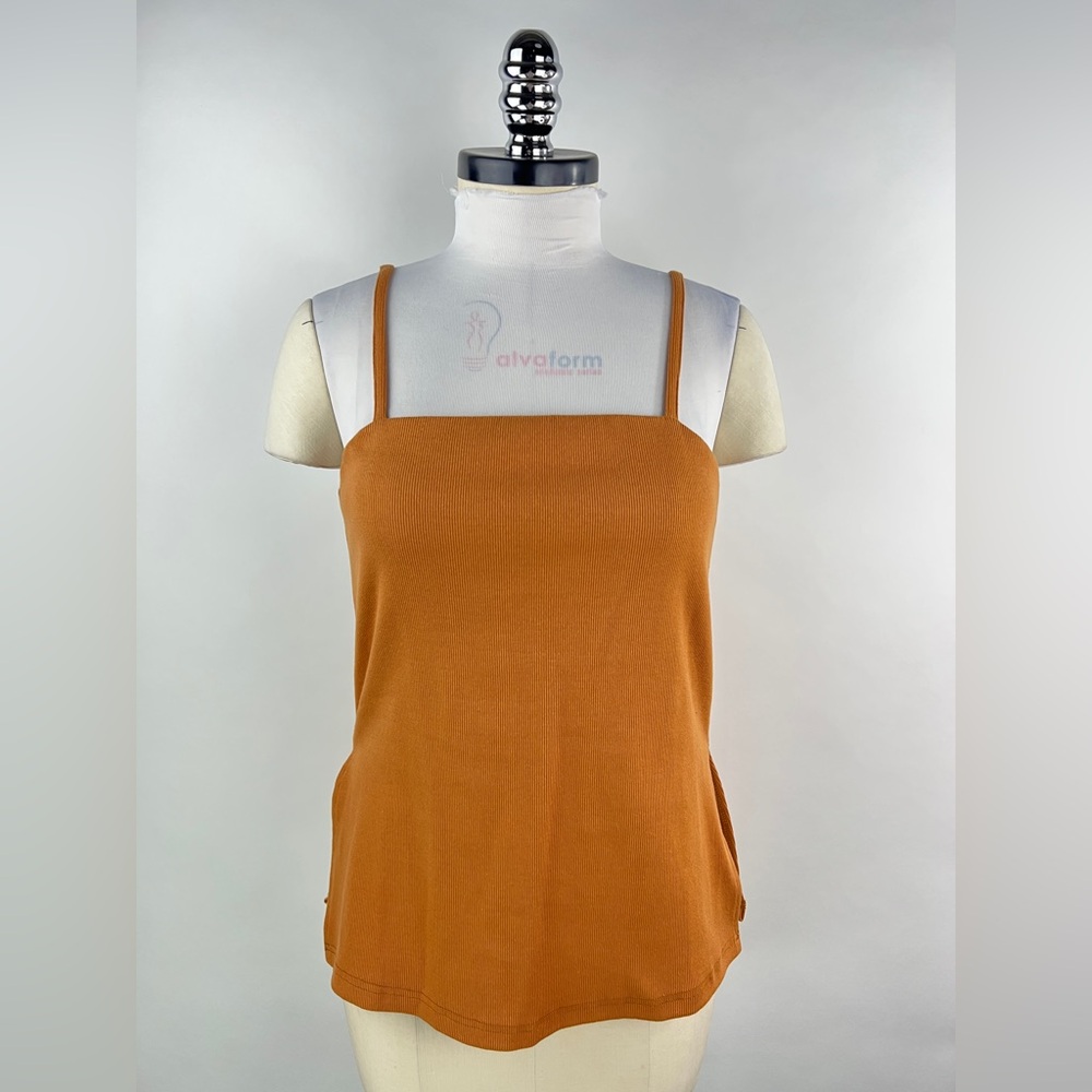 💚 3060. Ribbed Brown Cami